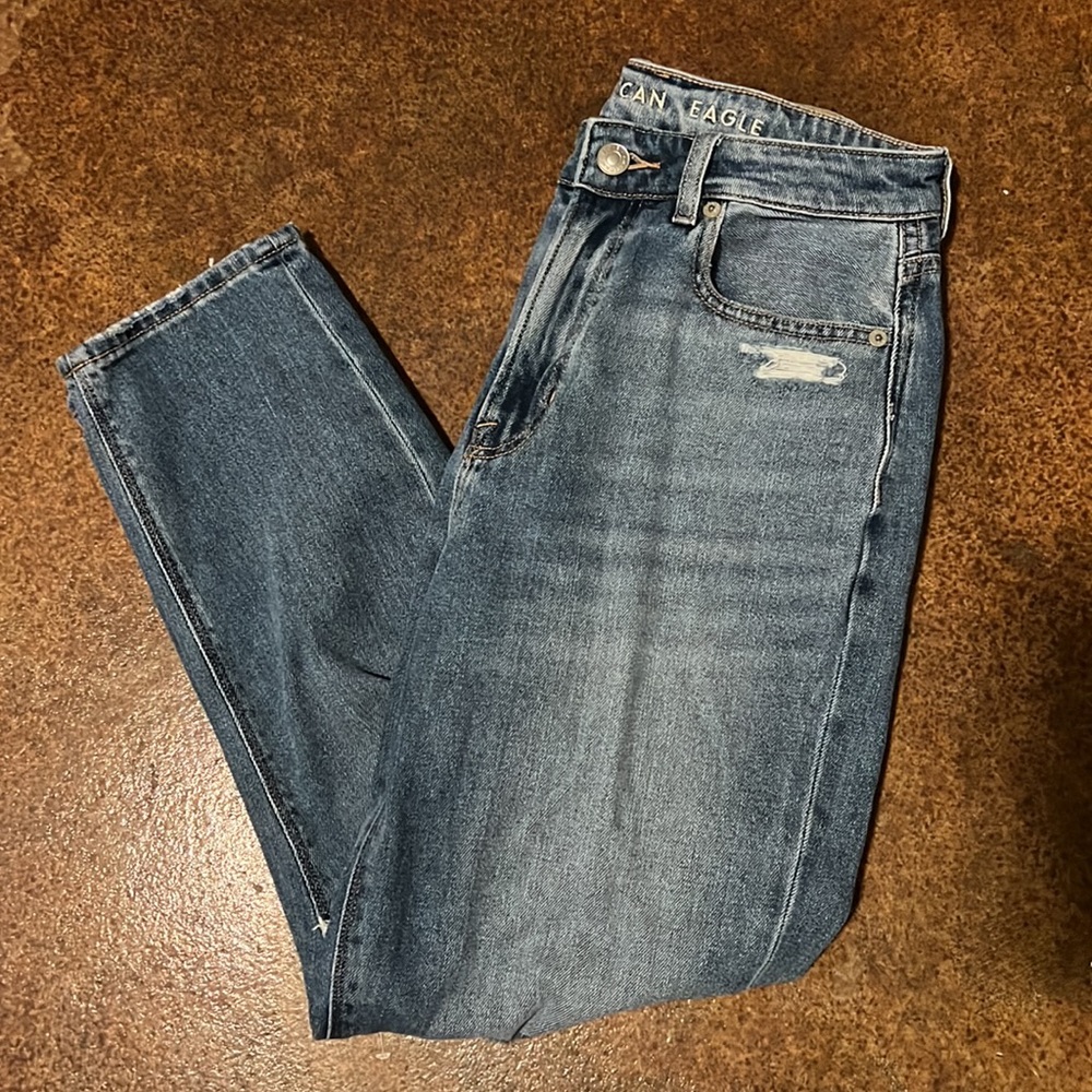 American Eagle Mom Jeans